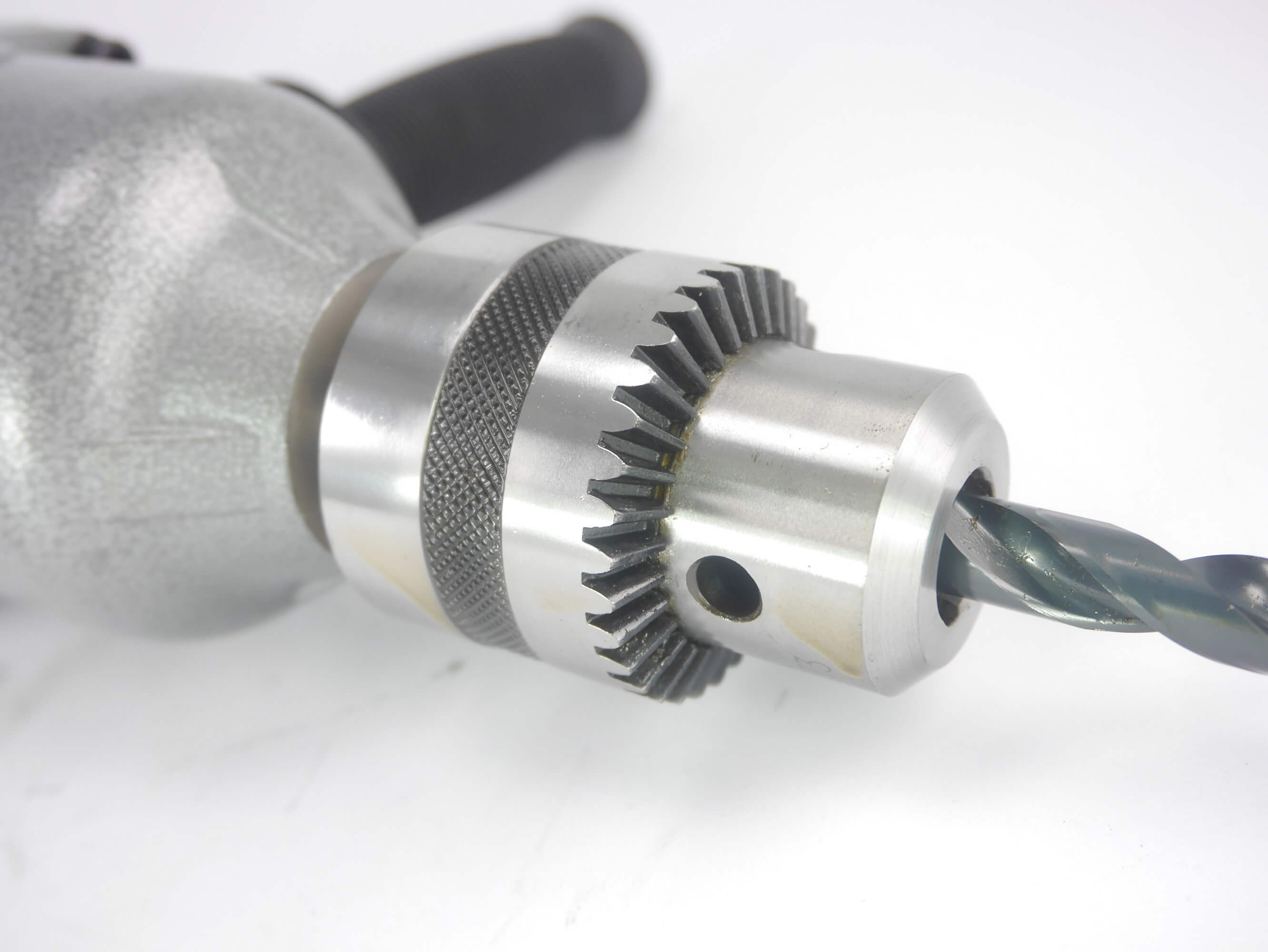 5/8" Heavy Duty Reversible Air Drill (6001000rpm) Supply. Over 44